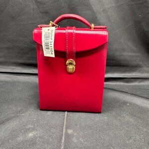 Wolf Design Red Leather Multi Compartment Jewelry Travel Carrying Case Purse new